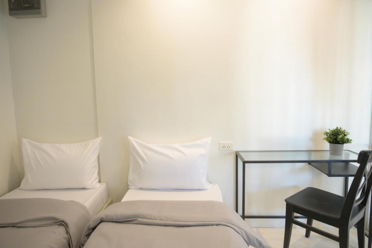 Nap77 Salaya Hotel Eksteriør billede